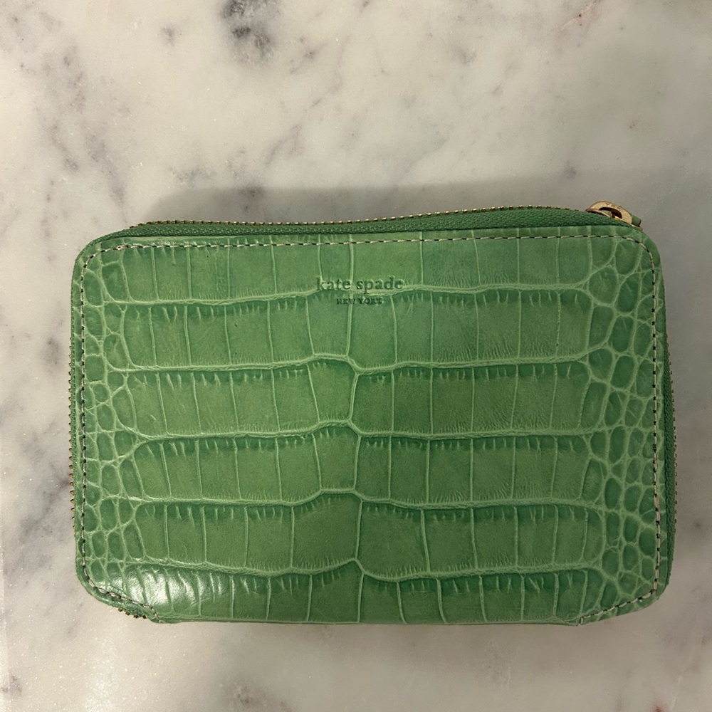 Kate Spade Green Croc-Embossed Jewelry Travel Case